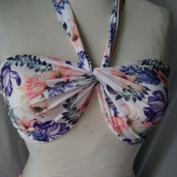 H&M - Picture 2 of 6